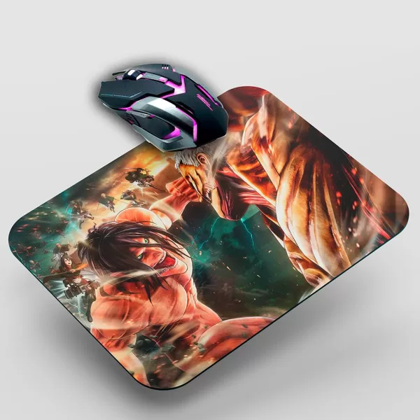 MOUSEPAD ATTACK ON TITAN